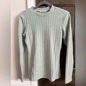 Ribbed Knit Sweater - Light Green